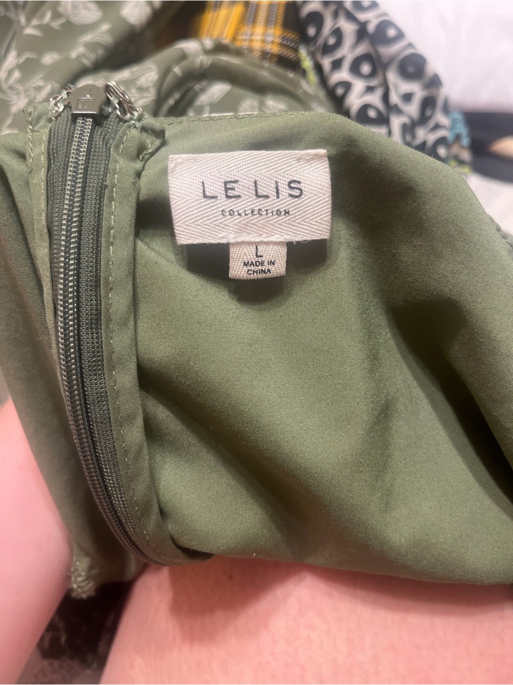 Le Lis Olive Green Floral V-Neck Mini Dress - Picture 3 of 3